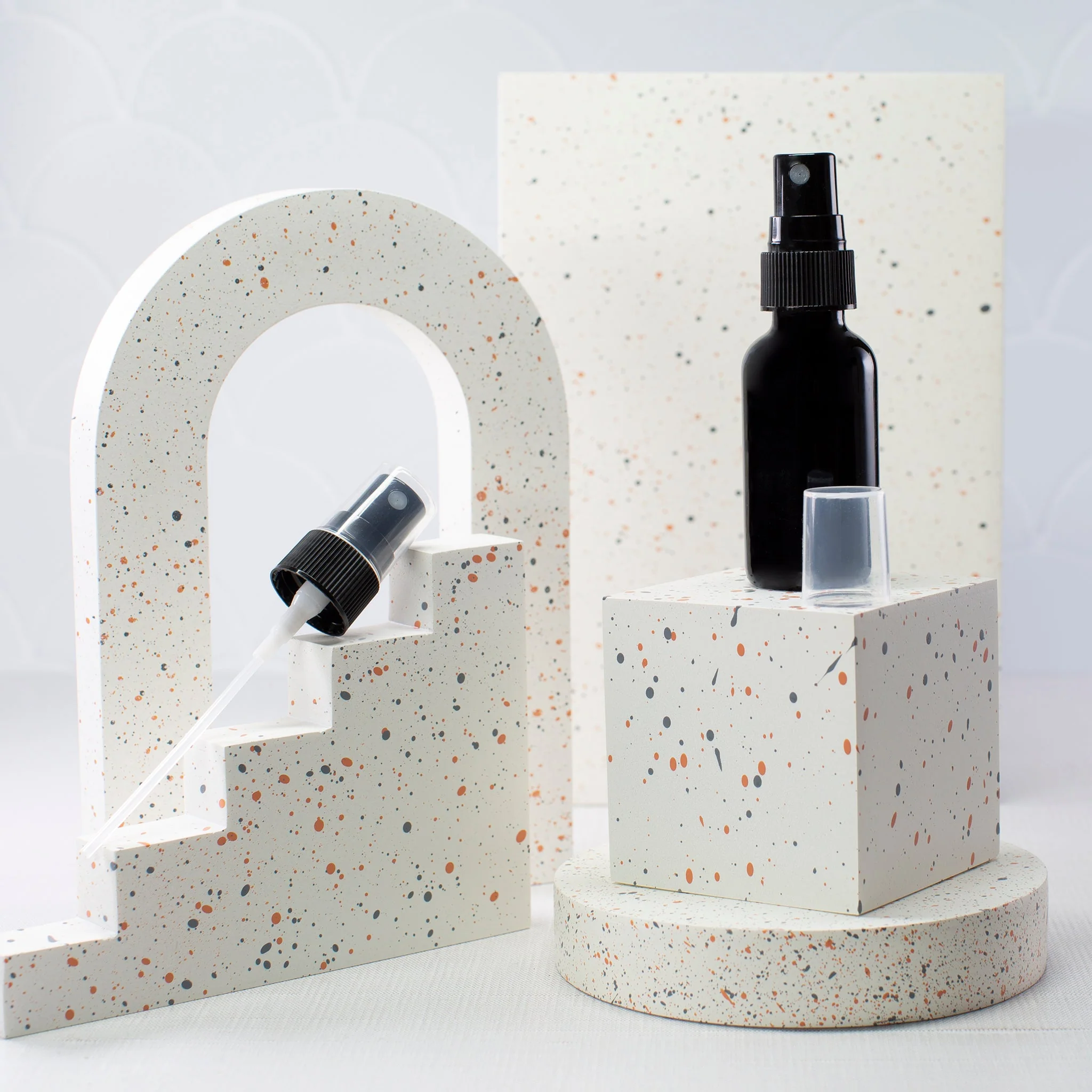 1 oz Black Glass Bottle with 20-400 Neck - Image 6