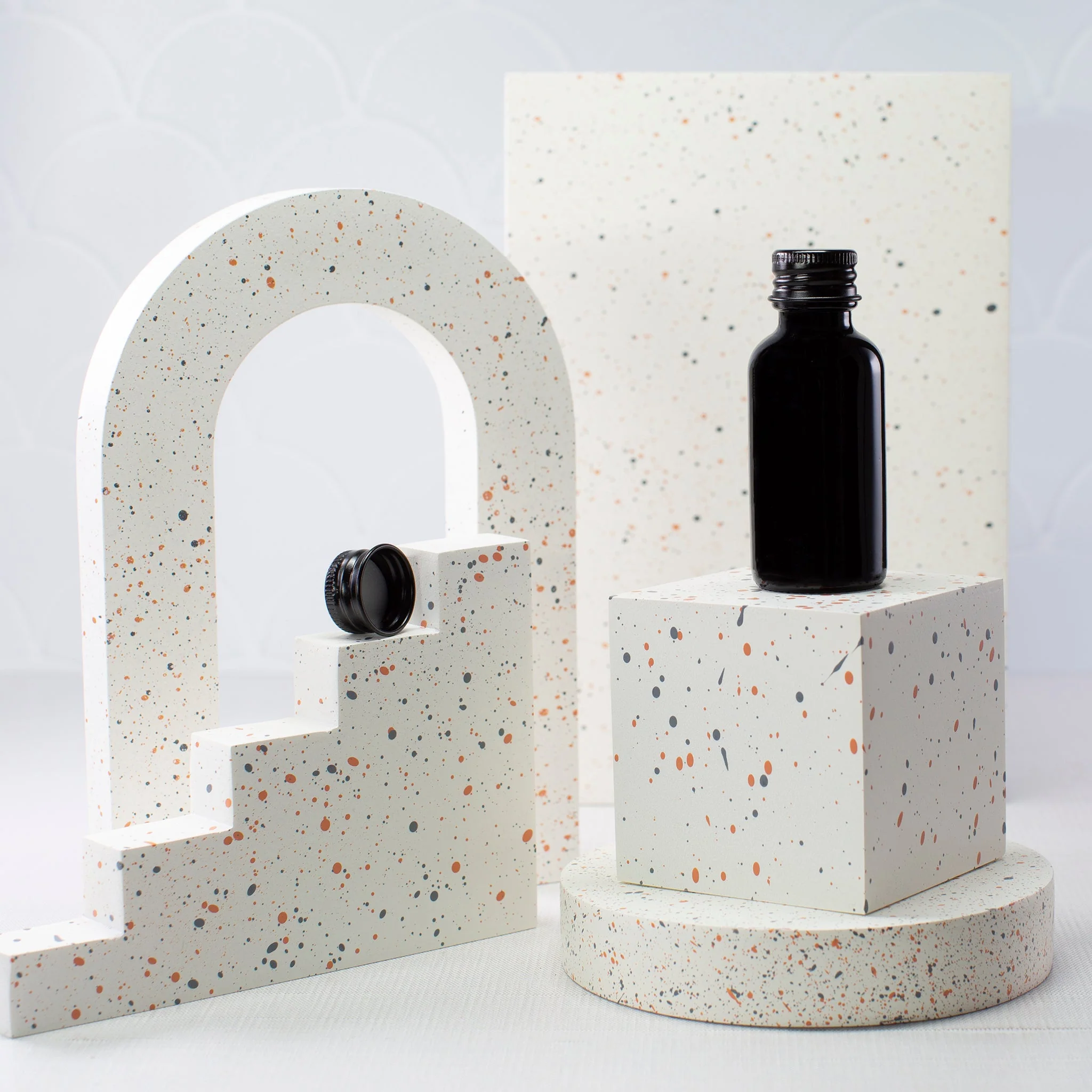 1 oz Black Glass Bottle with 20-400 Neck - Image 7