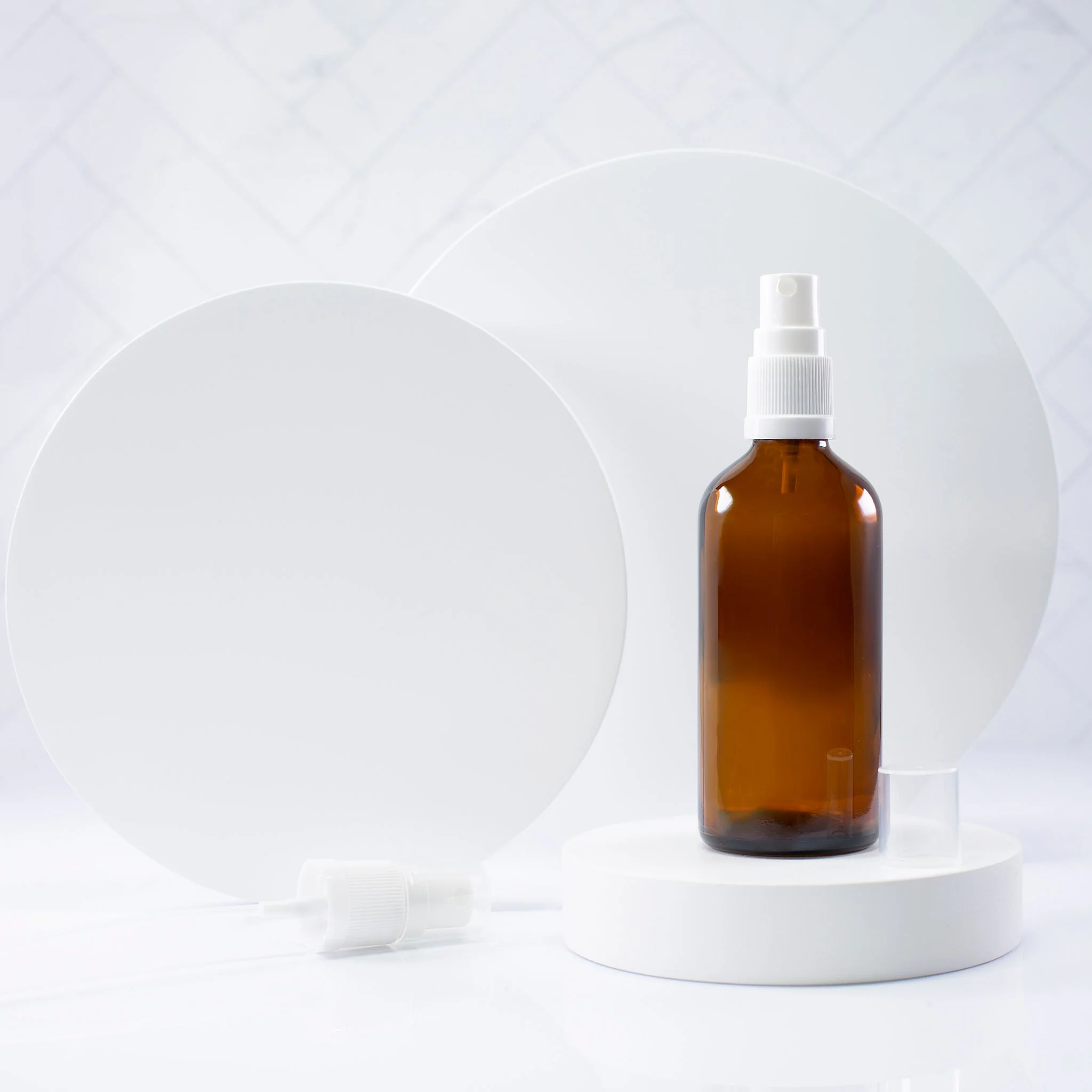 100 ml Amber Essential Oil Bottle with 18-400 Neck - Image 4
