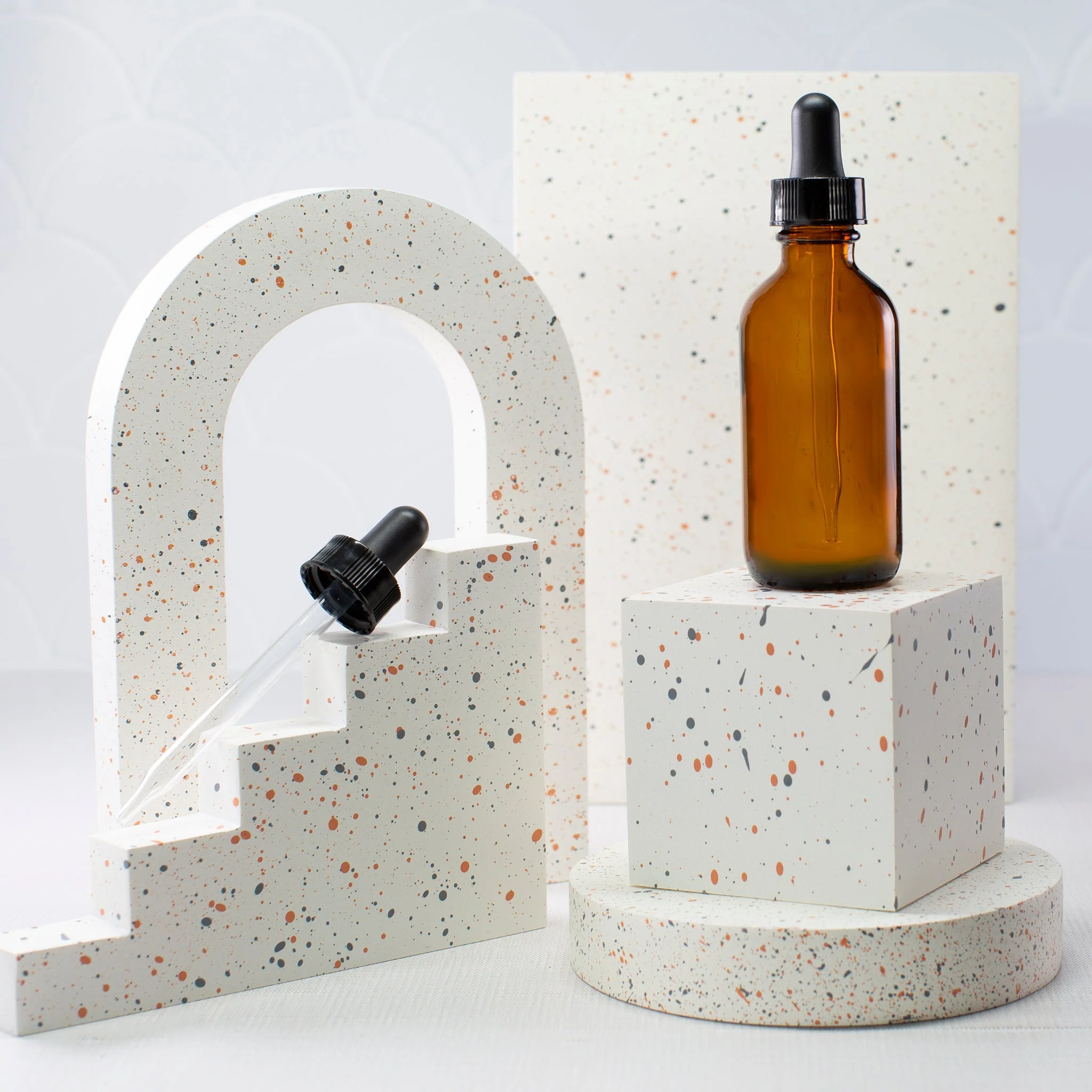 2 oz Amber Glass Bottle with 20-400 Neck - Image 10