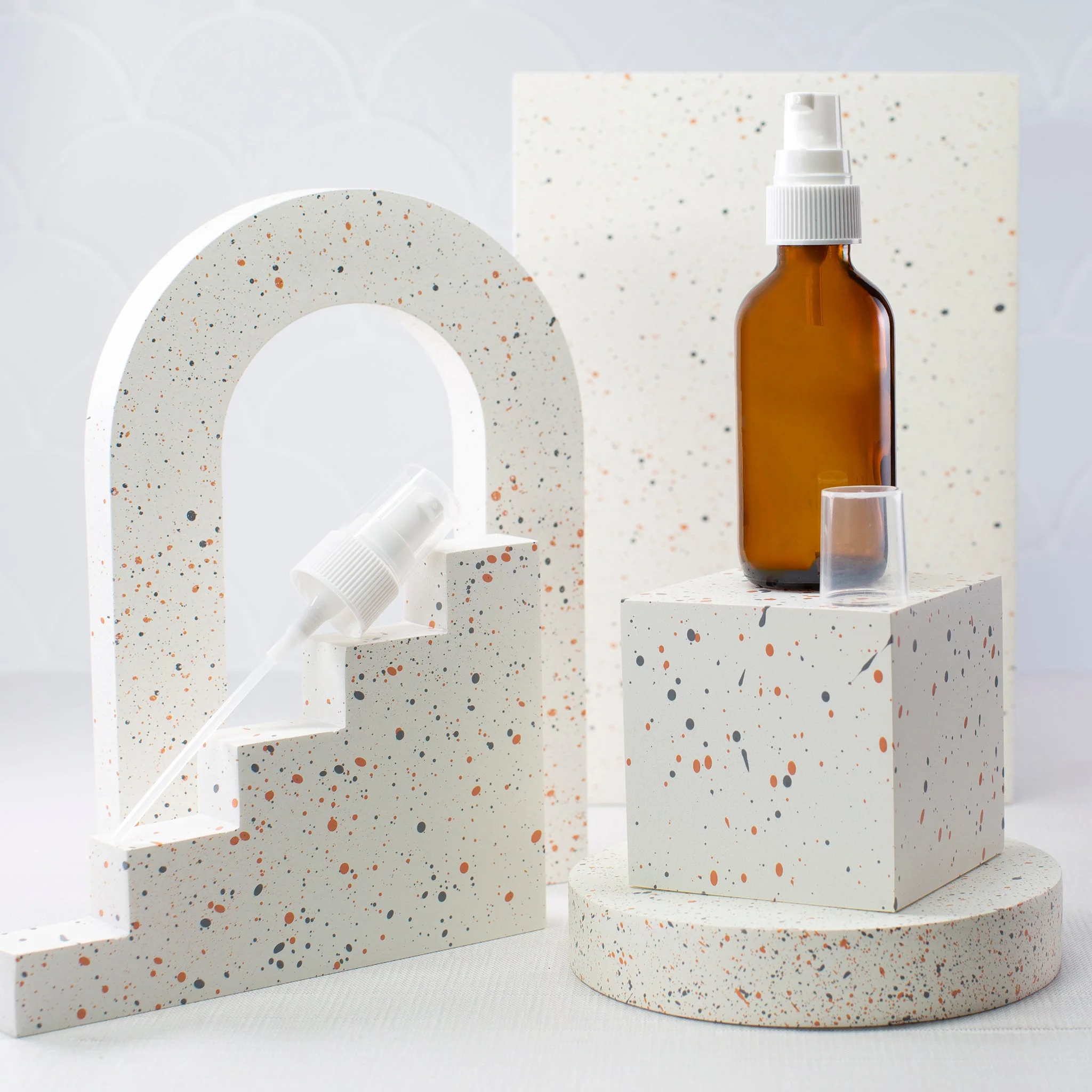 2 oz Amber Glass Bottle with 20-400 Neck - Image 6