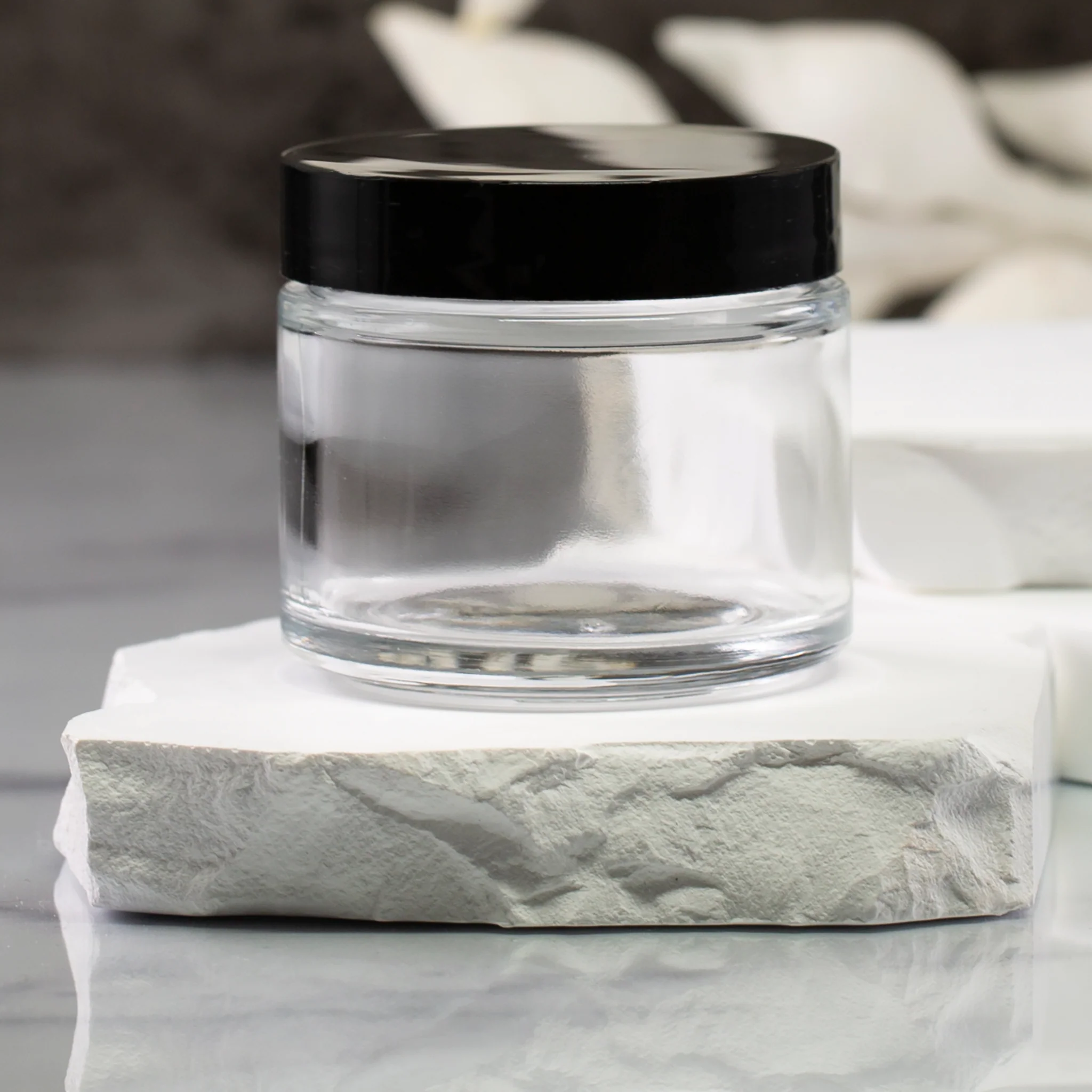 2.5 oz Clear Glass Shallow Jar with 53-400 Neck - Image 5