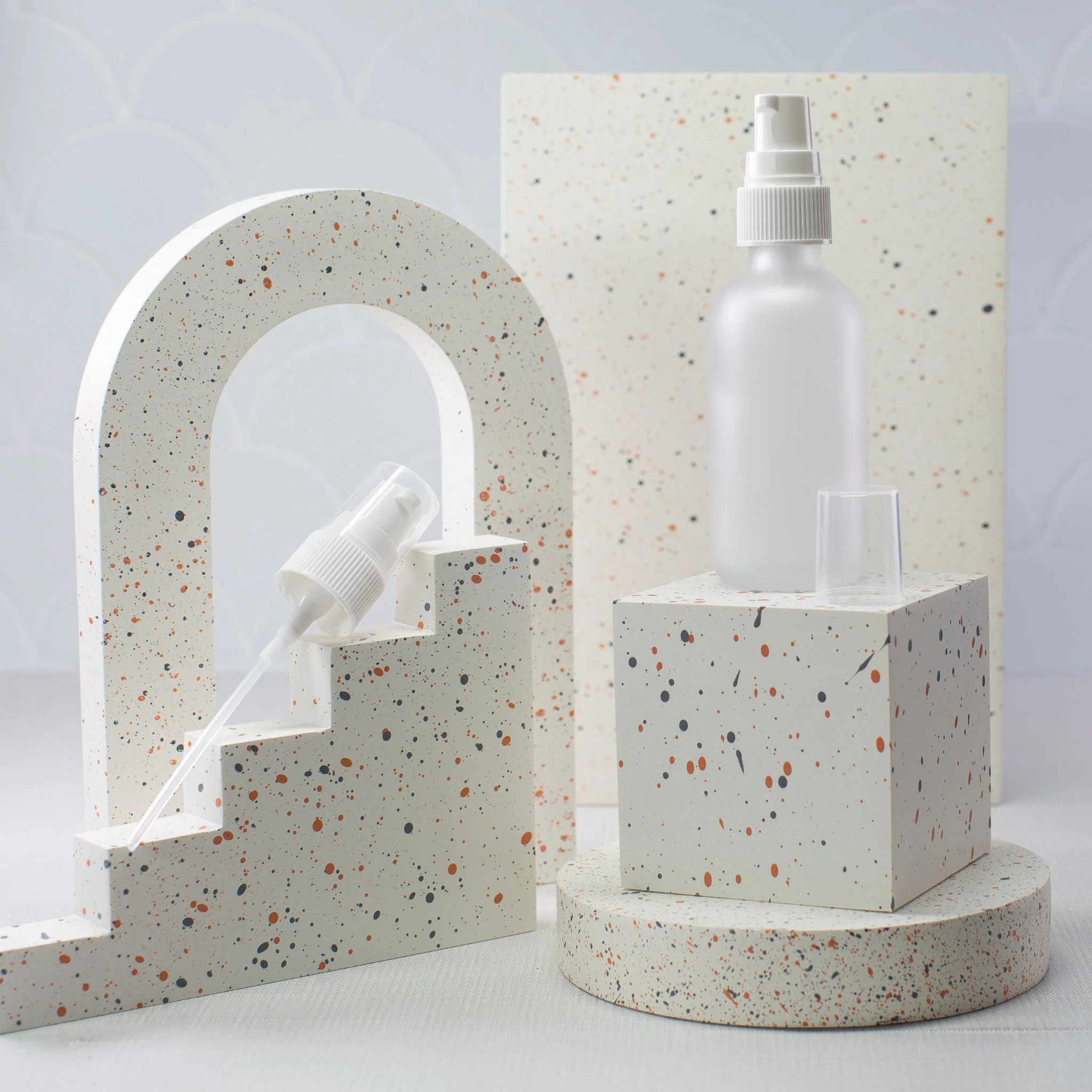2 oz Frosted Glass Bottle with 20-400 Neck - Image 10