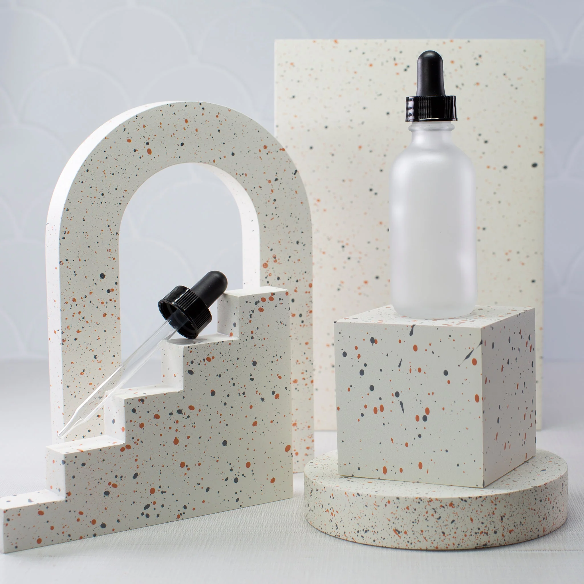 2 oz Frosted Glass Bottle with 20-400 Neck - Image 11