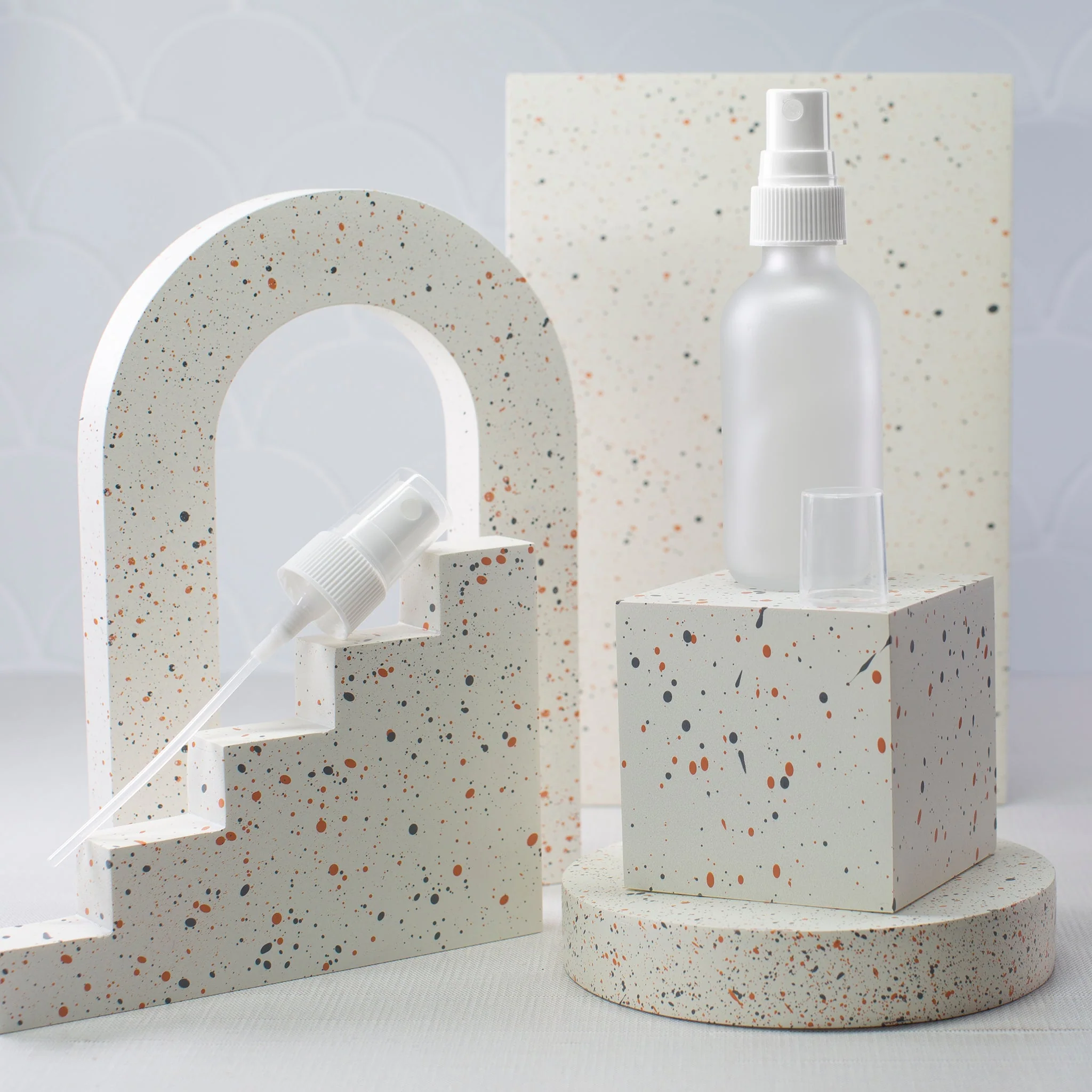 2 oz Frosted Glass Bottle with 20-400 Neck - Image 8
