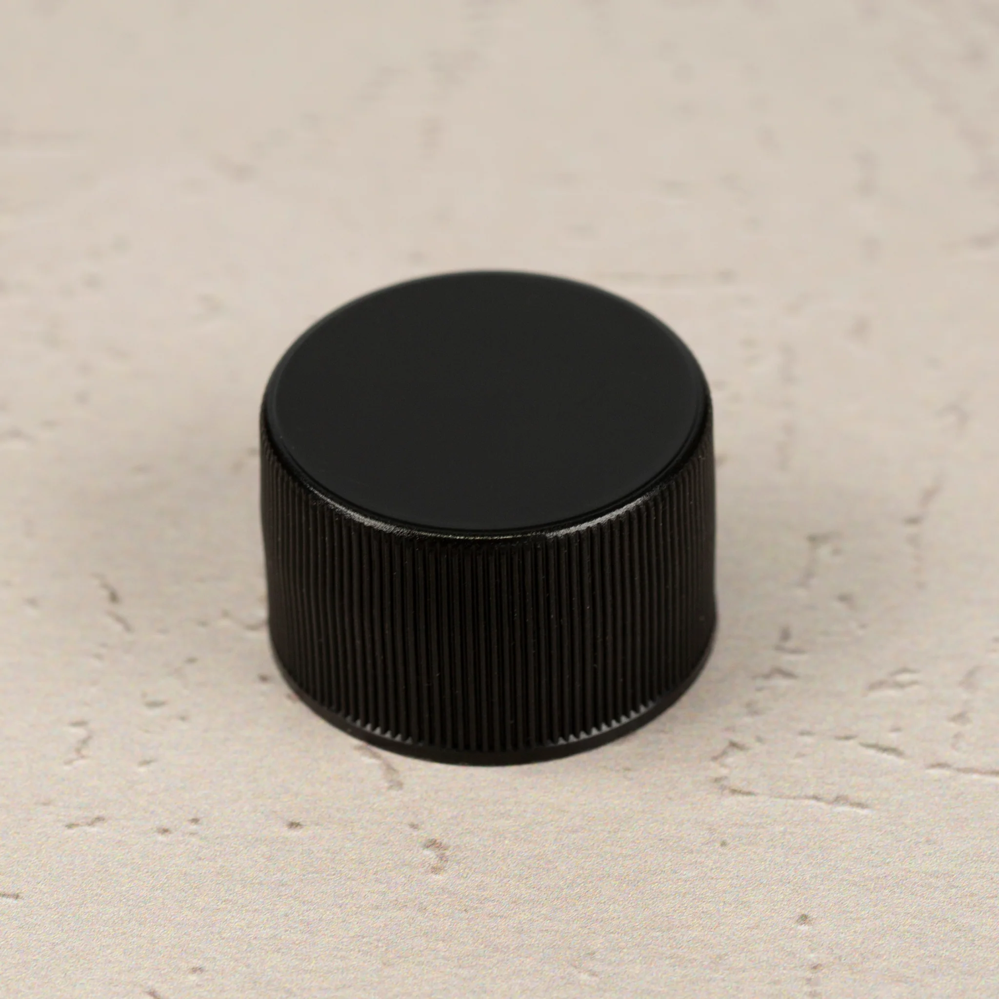28-410 Black Ribbed Screw Cap