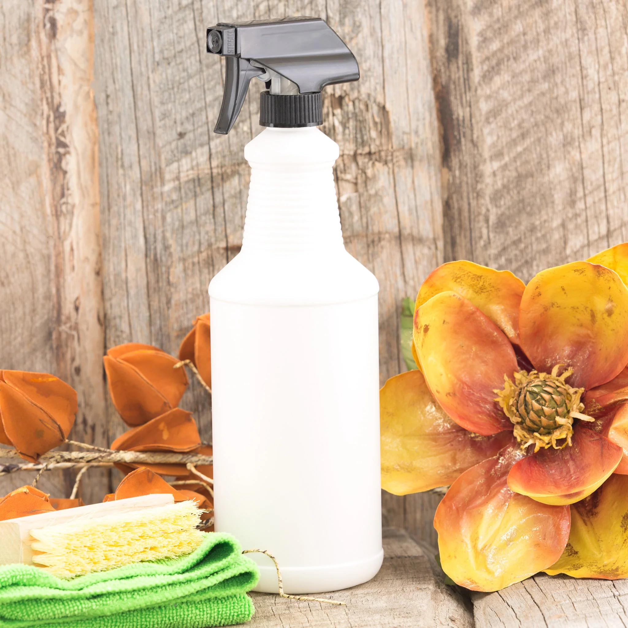 32 oz White Ring Neck Cleaner Bottle with 28-400 Neck - Image 4