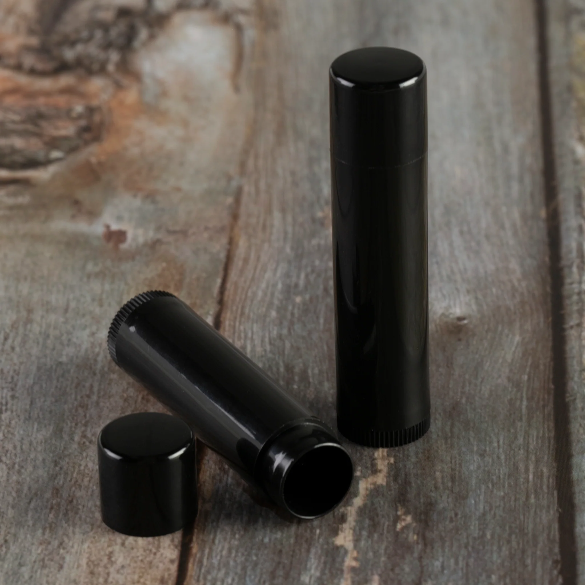 4.5 ml / 0.15 oz Black Lip Balm Tube with Cap