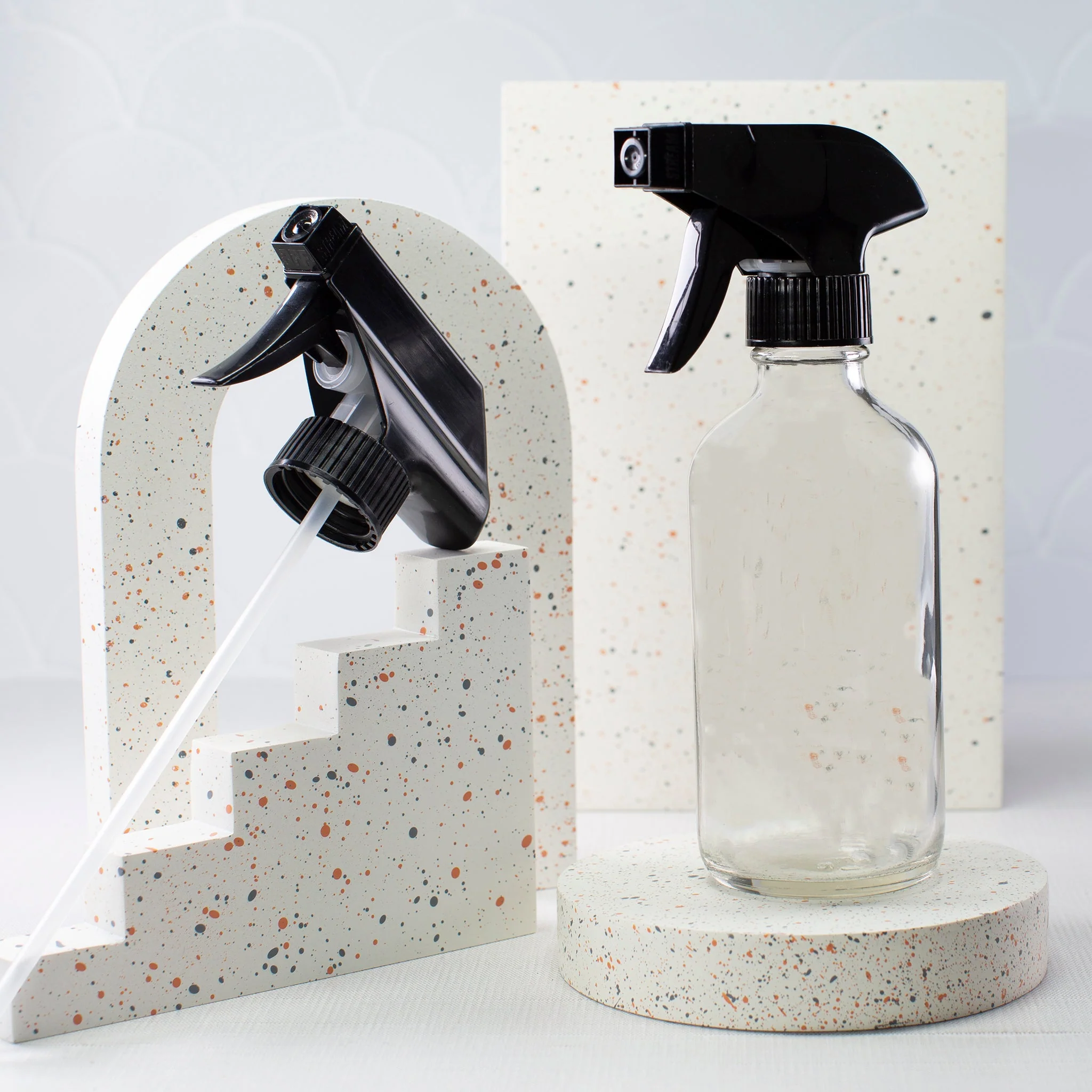 8 oz Clear Glass Bottle with 28-400 Neck - Image 5