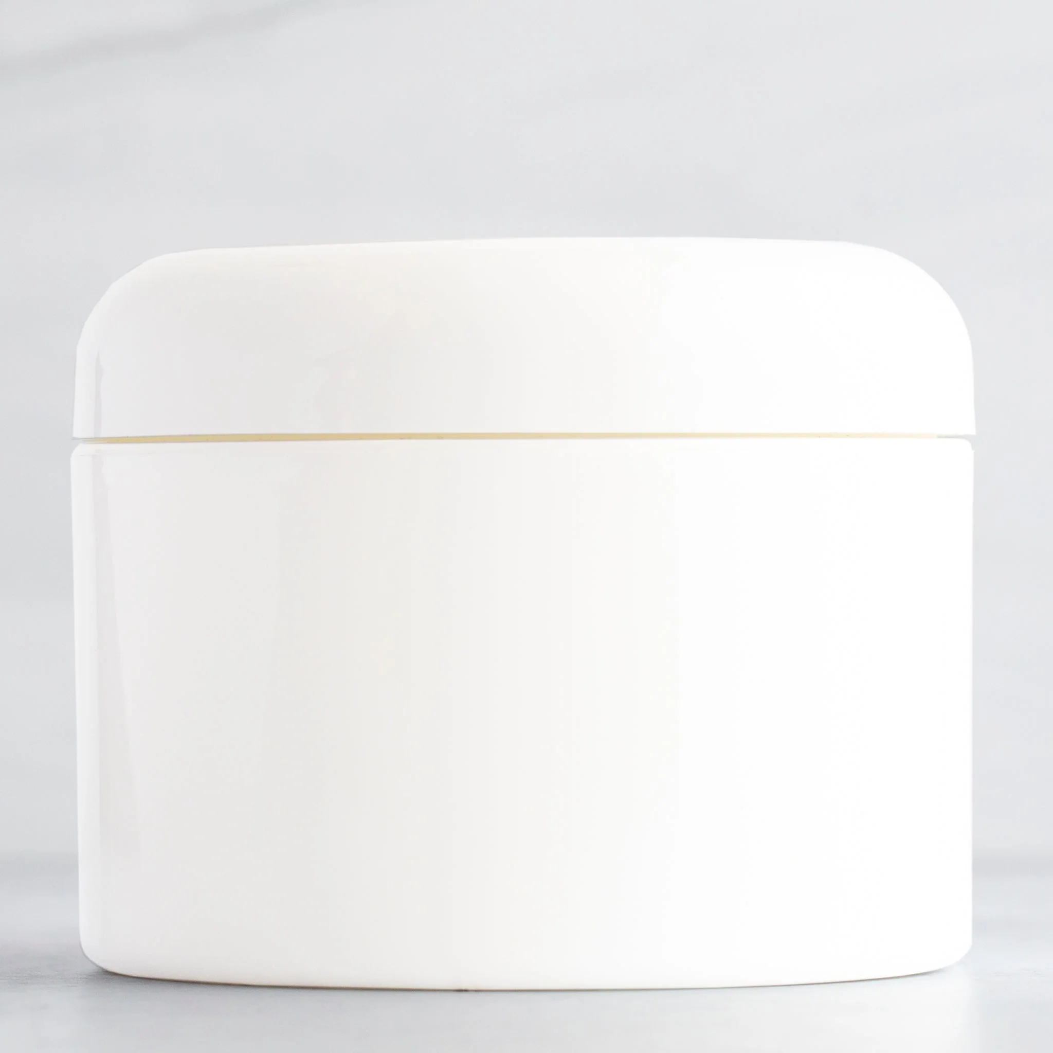 8 oz White Square Base Jar with 89-400 Neck - Image 4