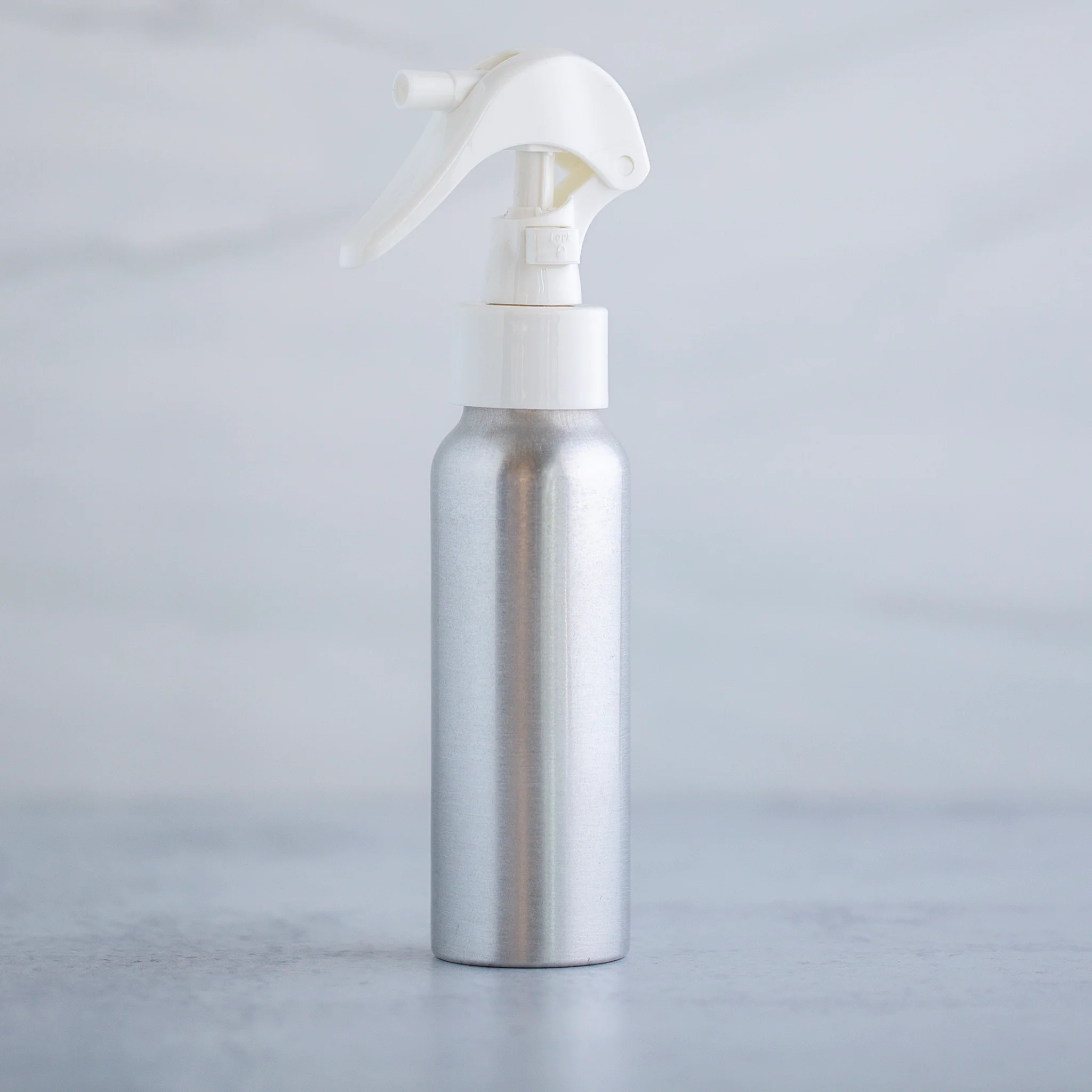80 ml / 2.7 oz Aluminum Bottle with 24-410 Neck - Image 4