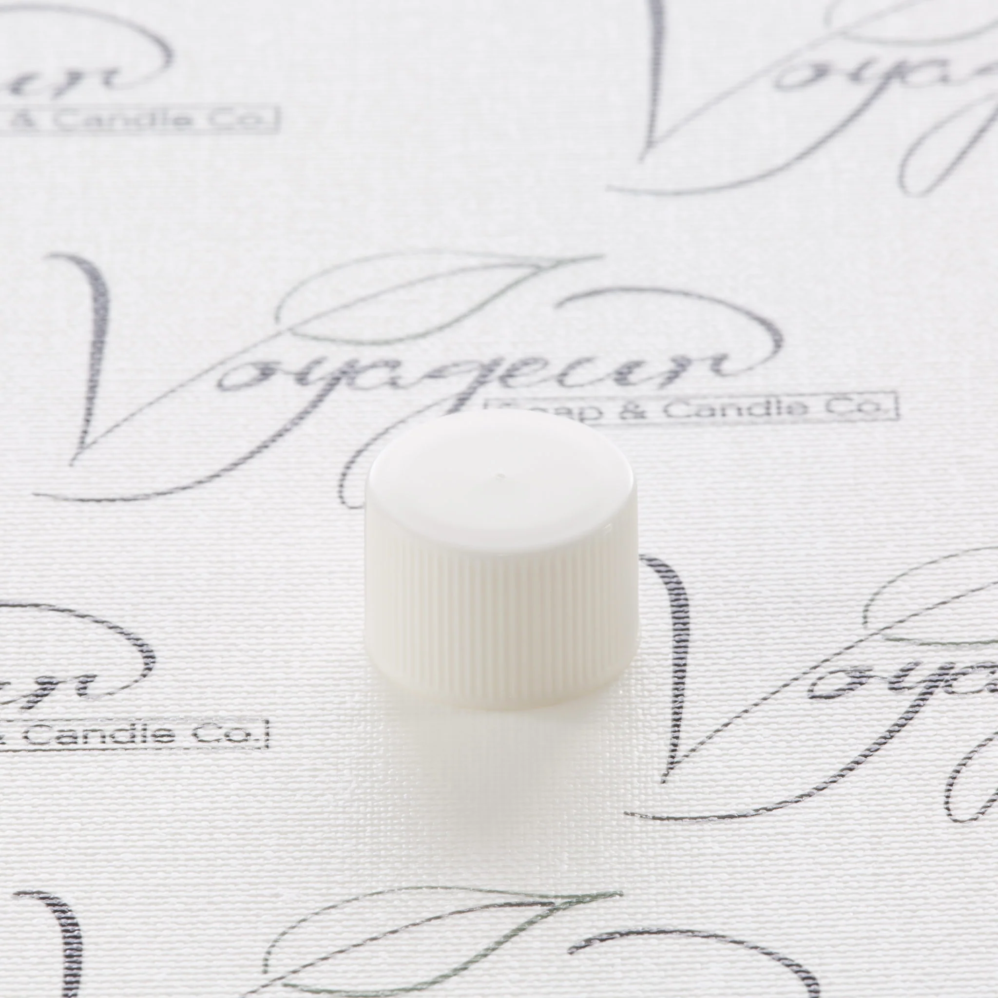 20-410 White Ribbed Screw Cap - Image 2